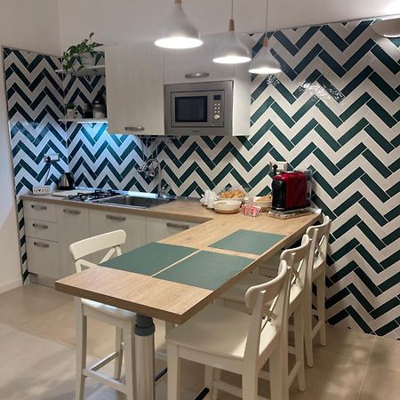 Oleander Apartment Кастеламаре ди Стабия Екстериор снимка