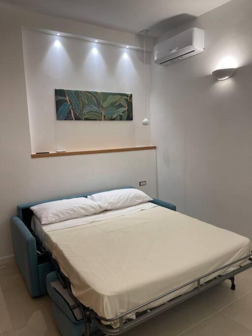 Oleander Apartment Кастеламаре ди Стабия Екстериор снимка
